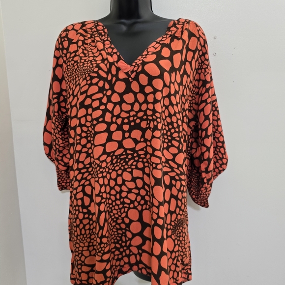 escapada Tops - ESCAPADA size‎ Small V Neck Soft Rayon Animal Print Casual Tunic Orange Brown